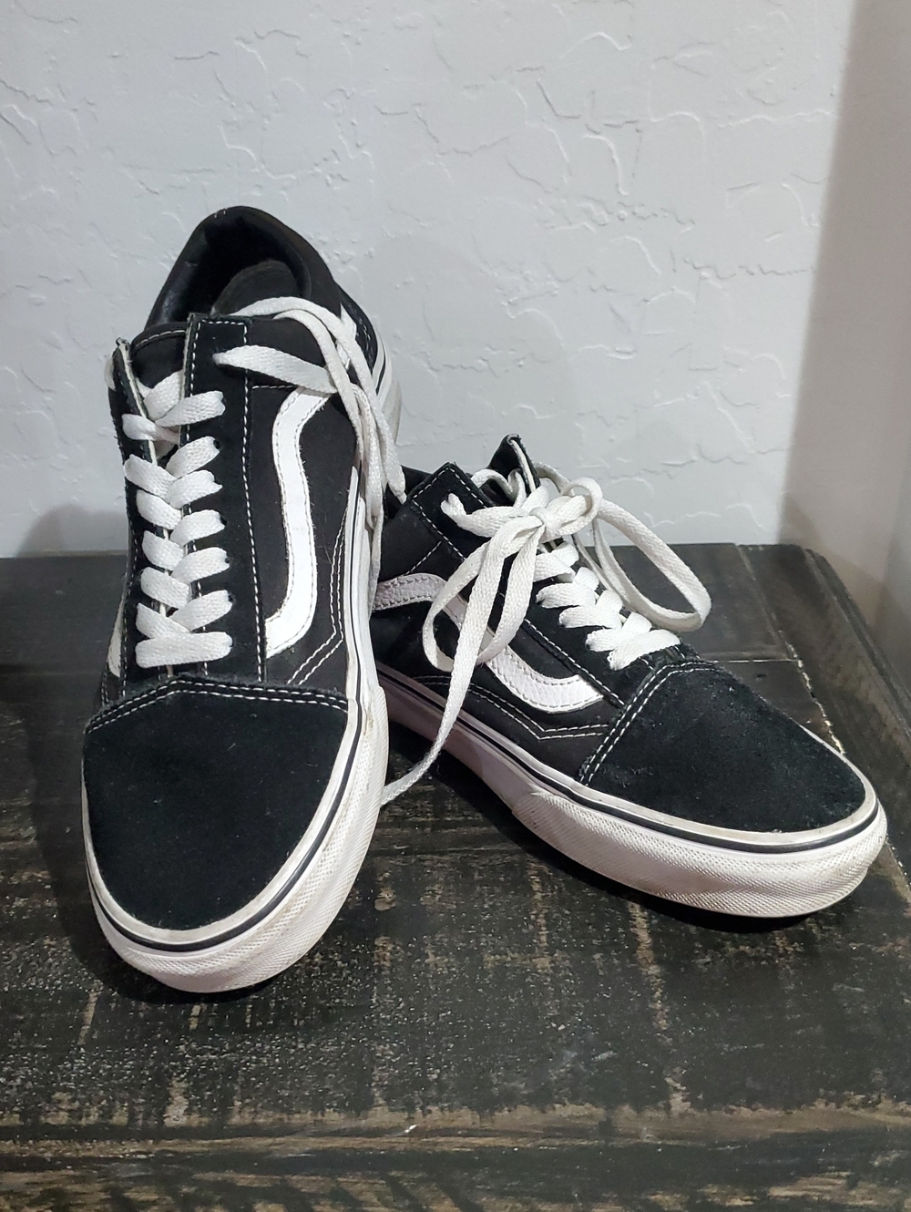 Vans Black and White Old Skool Low-Top Sneakers Unisex Skater Surfer Streetwear